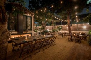 Farm-to-Table Restaurants: Fresh Foods from Producer to Plate
