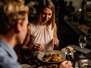 5 Tricks to Save Money While Dining at Fancy Restaurants