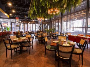 10 Ways to Support Local Restaurants